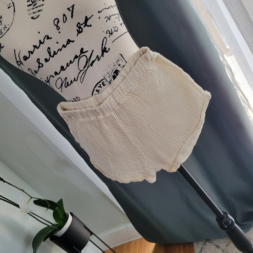 Shorts - Picture 2 of 2